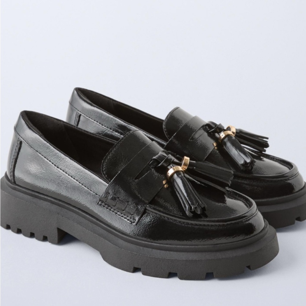 ZARA Kids Black Tasseled Moccasins.  Size 2. New